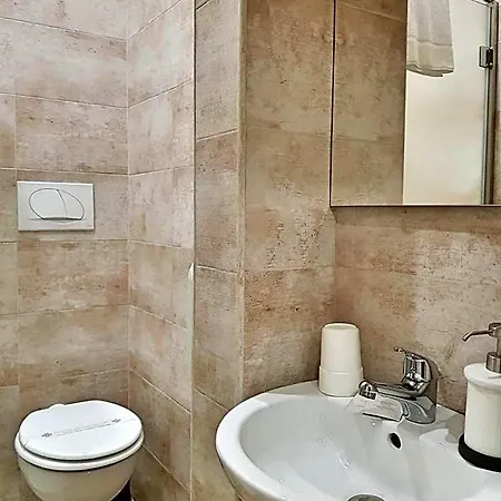 Gisira Bed & Breakfast